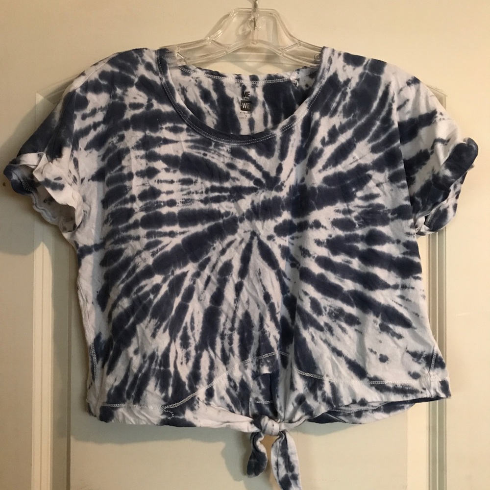 Pacsun slight cropped t-shirt- tie dye- ties front